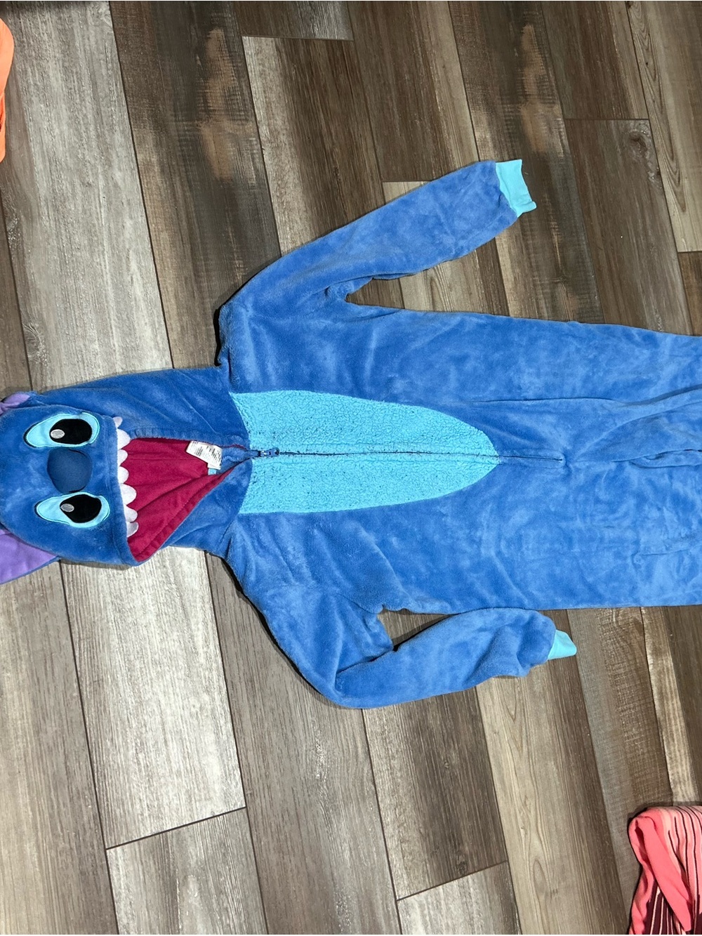 Disney’s Stitch Hooded Adult Onesie - Picture 4 of 9